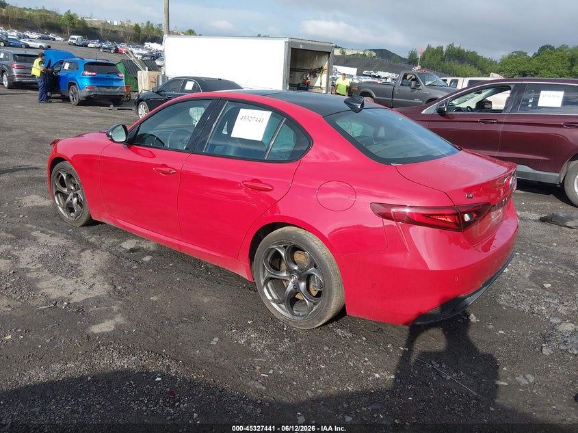 2020 Alfa romeo Giulia VIN ZARFANBN0L7625271 IAAI salvage auction — RIGHT FRONT, Salvage (Pennsylvania), sold $2,325 on 2026-07-21 (photo 3)