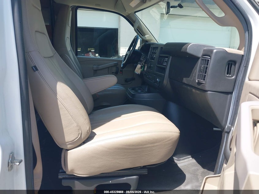 2016 Chevrolet Express 2500 VIN 1GB0GRFF5G1274511 IAAI salvage auction — NORMAL WEAR, Sf97 (New Hampshire), sold $7,600 on 2026-07-23 (photo 5)