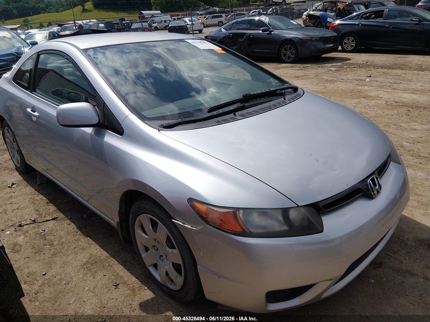 2008 Honda Civic VIN 2HGFG12698H566955 IAAI salvage auction — LEFT SIDE, Salvage (Idaho), sold $1,000 on 2026-07-25 (photo 1)