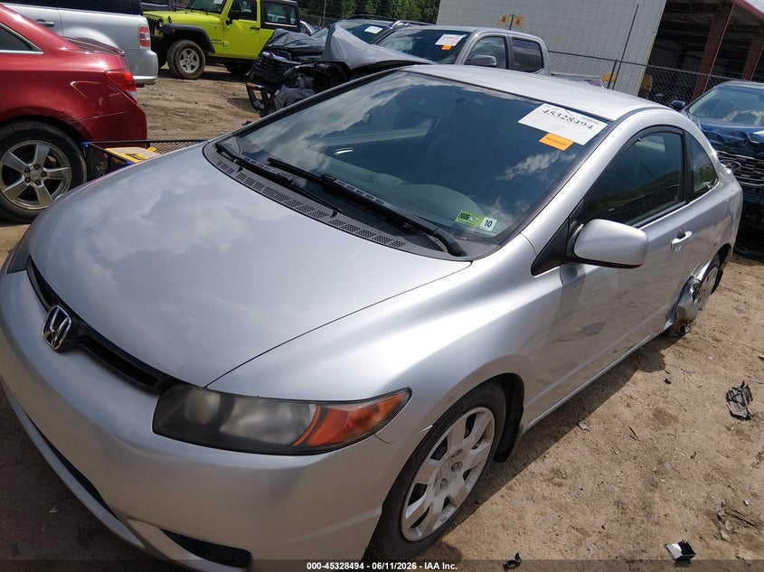 2008 Honda Civic VIN 2HGFG12698H566955 IAAI salvage auction — LEFT SIDE, Salvage (Idaho), sold $1,000 on 2026-07-25 (photo 2)
