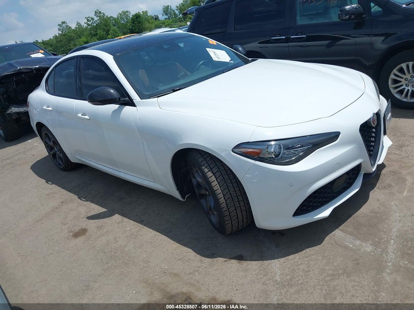 2021 Alfa romeo Giulia VIN ZARFANBN2M7643787 IAAI salvage auction — HAIL, Salvage (Ohio), sold $11,200 on 2026-07-28 (photo 1)