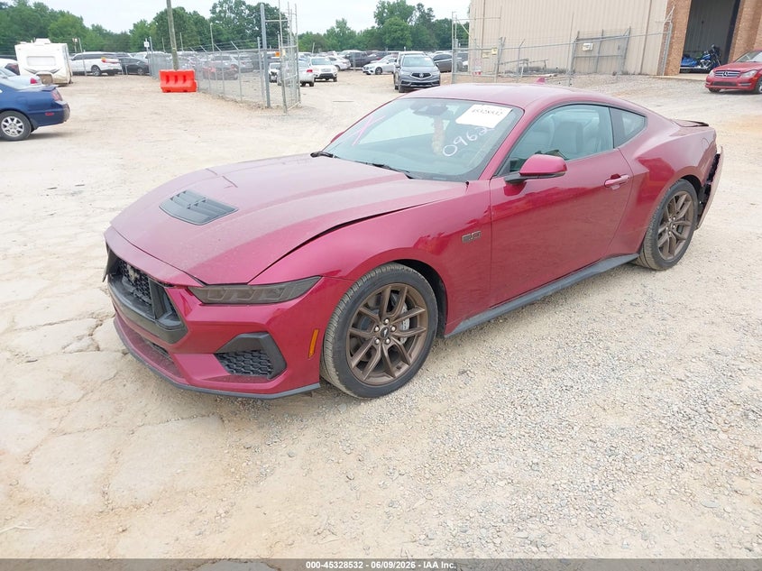 2025 Ford Mustang VIN 1FA6P8CF2S5410962 IAAI salvage auction — FRONT & REAR, Salvage (North Carolina), sold $18,600 on 2026-07-31 (photo 2)
