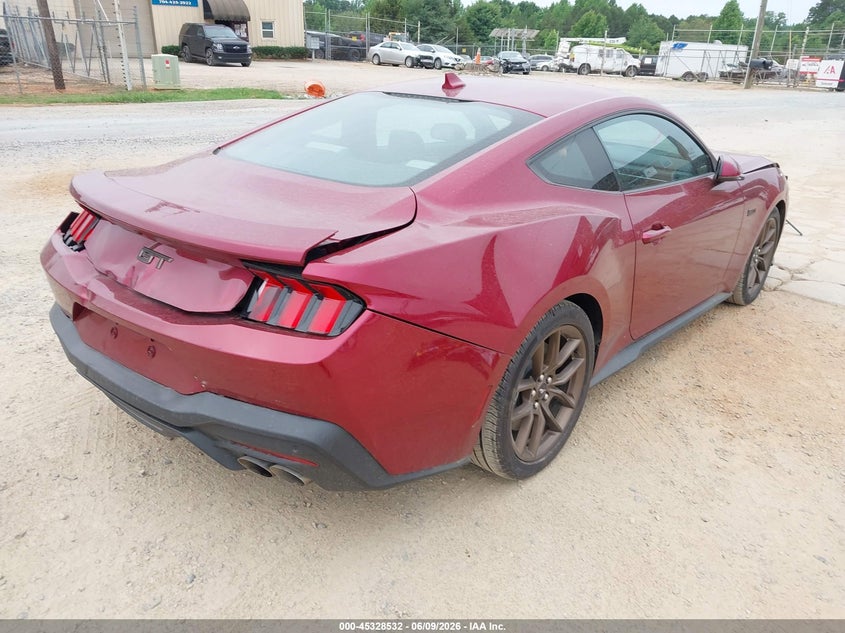 2025 Ford Mustang VIN 1FA6P8CF2S5410962 IAAI salvage auction — FRONT & REAR, Salvage (North Carolina), sold $18,600 on 2026-07-31 (photo 4)