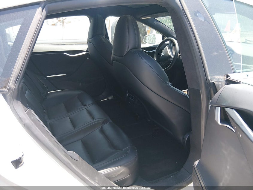 2021 Tesla Model s VIN 5YJSA1E22MF419187 IAAI salvage auction — LEFT FRONT, Salvage Title, sold $9,100 on 2026-07-30 (photo 8)