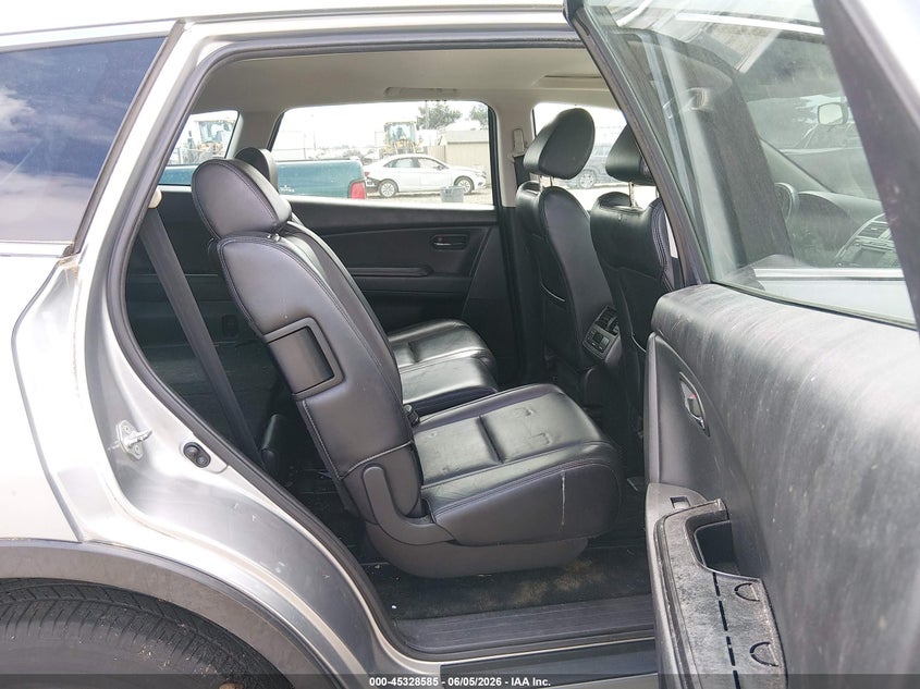 2011 Mazda Cx-9 VIN JM3TB3CV7B0307918 IAAI salvage auction — NORMAL WEAR, Peddle Clear Public-Restricted (Oregon), sold $500 on 2026-07-20 (photo 8)