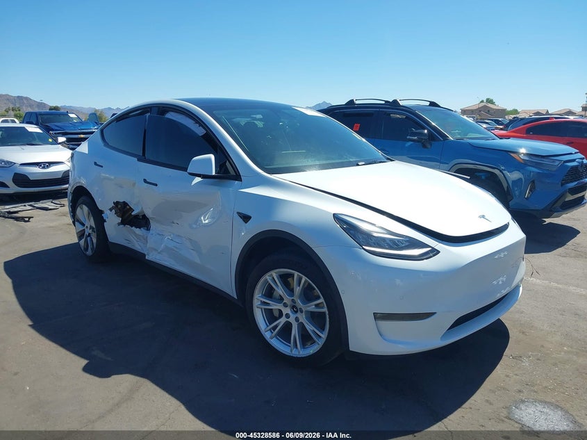 2022 Tesla Model y VIN 7SAYGDEE8NF449299 IAAI salvage auction — RIGHT SIDE, Salvage (Arizona), sold $6,100 on 2026-07-28 (photo 1)