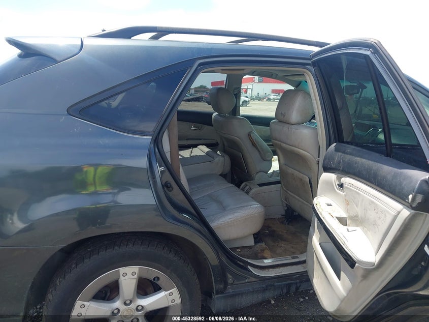 2005 Lexus Rx VIN JTJGA31U050055504 IAAI salvage auction — NORMAL WEAR, Clear (Arkansas), sold $675 on 2026-07-08 (photo 8)