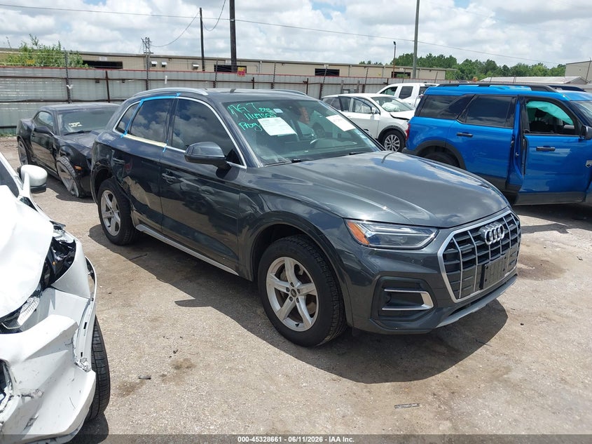 2021 Audi Q5 VIN WA1AAAFY1M2062855 IAAI salvage auction — RIGHT REAR, Salvage Title, sold $9,700 on 2026-08-21 (photo 1)
