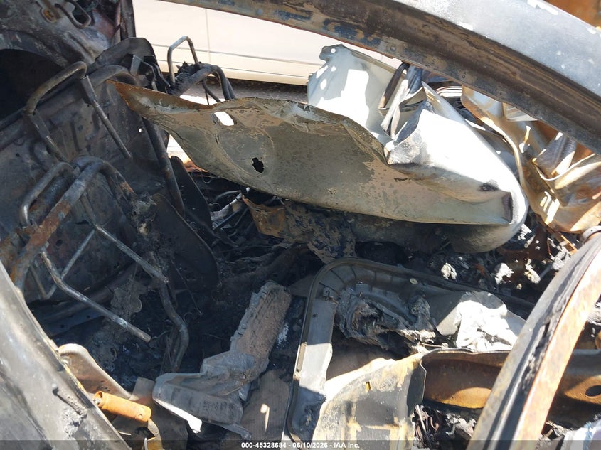 2012 Mazda 3 VIN JM1BL1V72C1627535 IAAI salvage auction — BURN, Salvage Title, sold $25 on 2026-07-22 (photo 5)