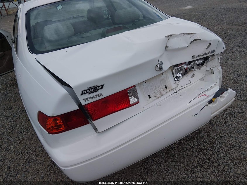 2000 Toyota Camry VIN JT2BG22K7Y0452241 IAAI salvage auction — REAR END, Clear (Montana), sold $250 on 2026-07-29 (photo 6)