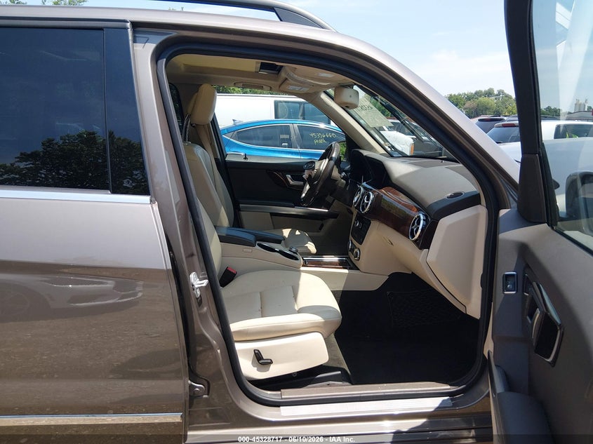 2014 Mercedes-benz Glk-klasse VIN WDCGG8JB4EG308547 IAAI salvage auction — FRONT END, Salvage - Greater Than 75% (Maryland), sold $1,650 on 2026-08-01 (photo 5)