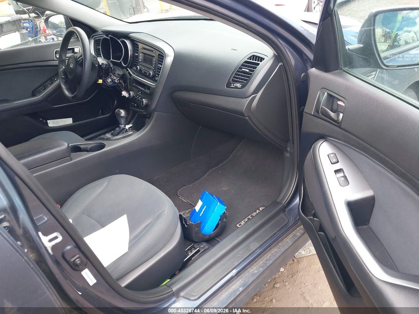 2015 Kia Optima VIN 5XXGM4A70FG443620 IAAI salvage auction — THEFT, Salvage Title, sold $850 on 2026-07-09 (photo 5)