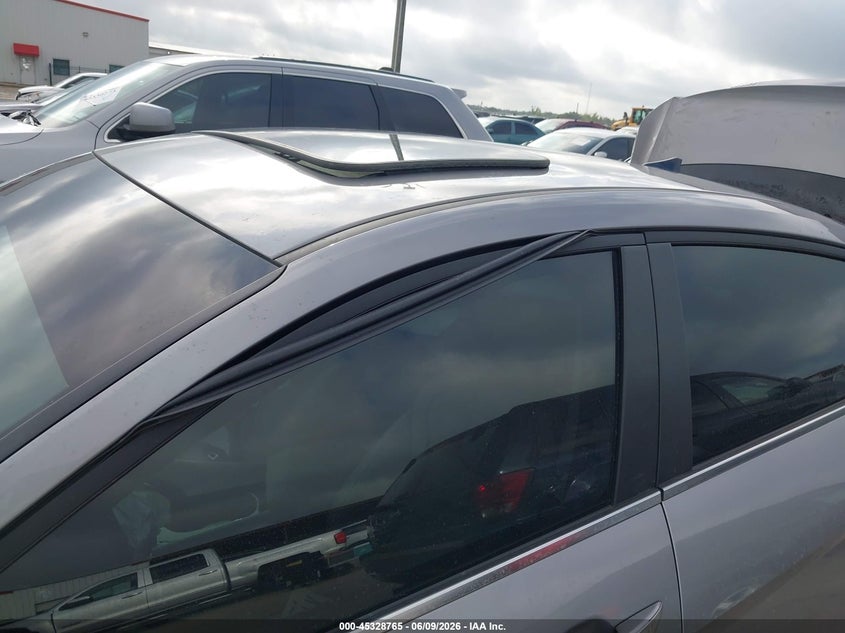2025 Hyundai Elantra VIN KMHLP4DG8SU994850 IAAI salvage auction — FRONT & REAR, Salvage (Texas), sold $2,850 on 2026-07-28 (photo 6)