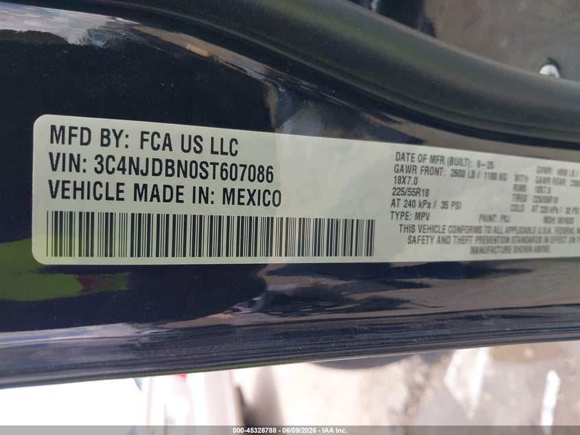 2025 Jeep Compass VIN 3C4NJDBN0ST607086 IAAI salvage auction — FRONT END, Original (Texas), sold $4,150 on 2026-08-28 (photo 9)