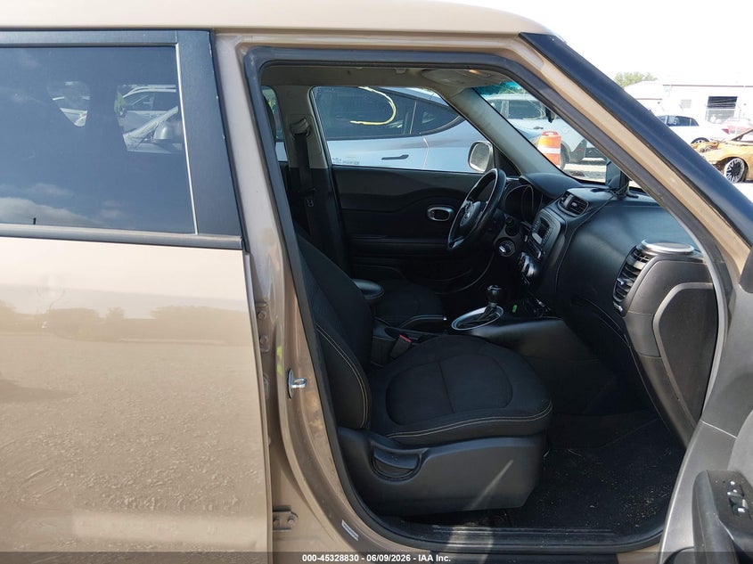 2015 Kia Soul VIN KNDJP3A54F7166064 IAAI salvage auction — REAR END, Repossessed (Missouri), sold $25 on 2026-07-30 (photo 5)