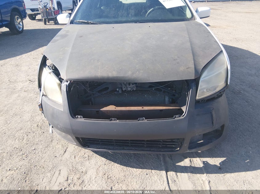 2009 Mercury Milan VIN 3MEHM08129R628626 IAAI salvage auction — NORMAL WEAR, Salvage (Arkansas), sold $125 on 2026-07-22 (photo 6)