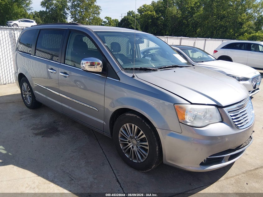 2014 Chrysler Town & country VIN 2C4RC1CG3ER234353 IAAI salvage auction — LEFT FRONT, Salvage Title, sold $350 on 2026-07-18 (photo 1)