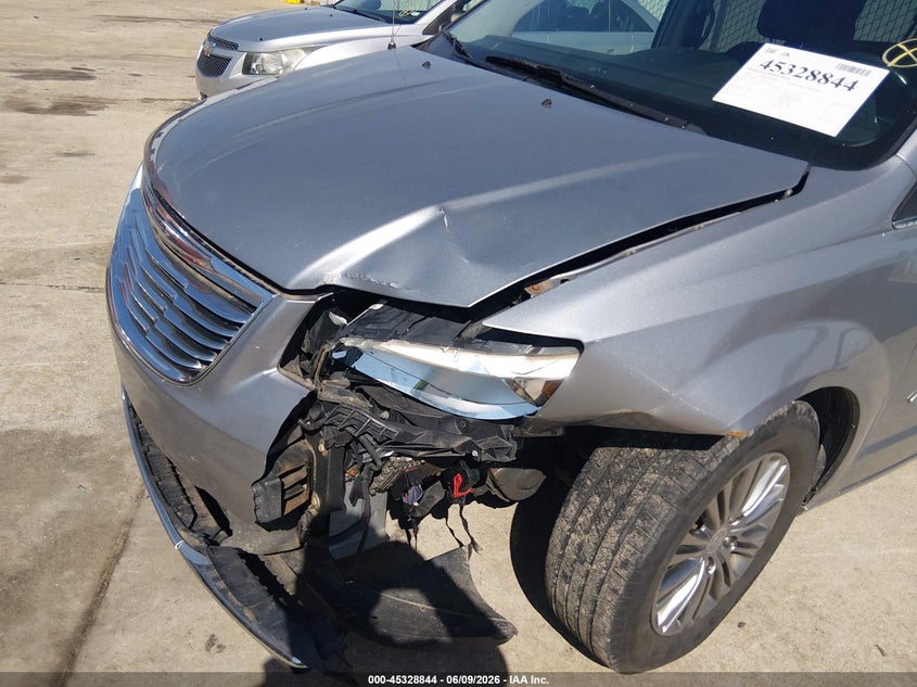 2014 Chrysler Town & country VIN 2C4RC1CG3ER234353 IAAI salvage auction — LEFT FRONT, Salvage Title, sold $350 on 2026-07-18 (photo 6)