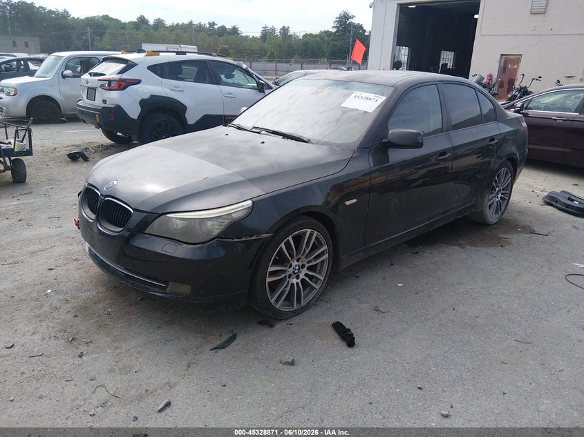 2008 BMW 5er VIN WBANV93508CZ64916 IAAI salvage auction — NORMAL WEAR, Clear (Massachusetts), sold $600 on 2026-07-08 (photo 2)