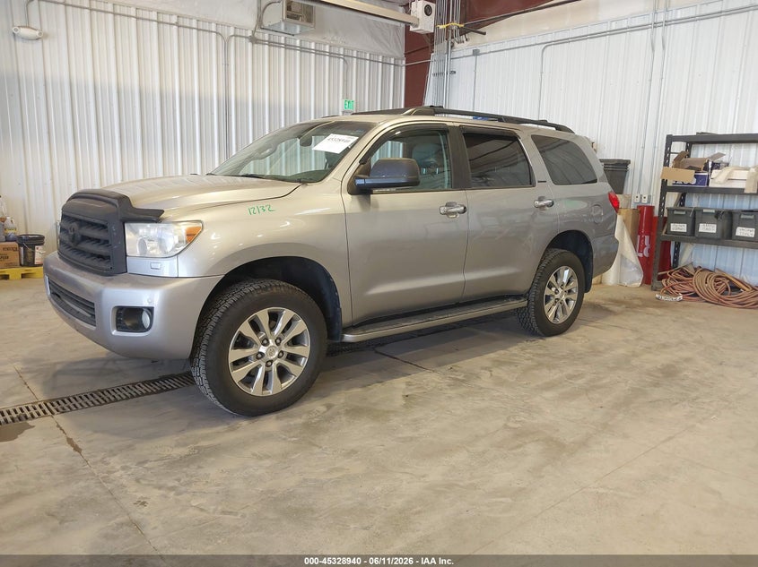 2010 Toyota Sequoia VIN 5TDJY5G15AS034801 IAAI salvage auction — SIDE, Salvage (Utah), sold $4,750 on 2026-07-10 (photo 2)