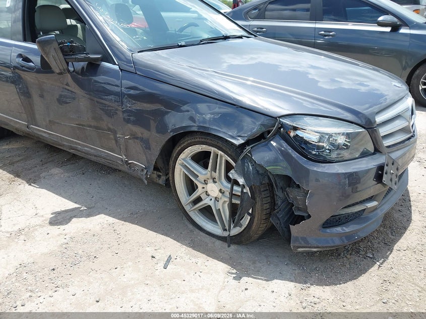 2011 Mercedes-benz C class VIN WDDGF5EB8BR180093 IAAI salvage auction — RIGHT SIDE, Salvage (Texas), sold $500 on 2026-07-13 (photo 6)