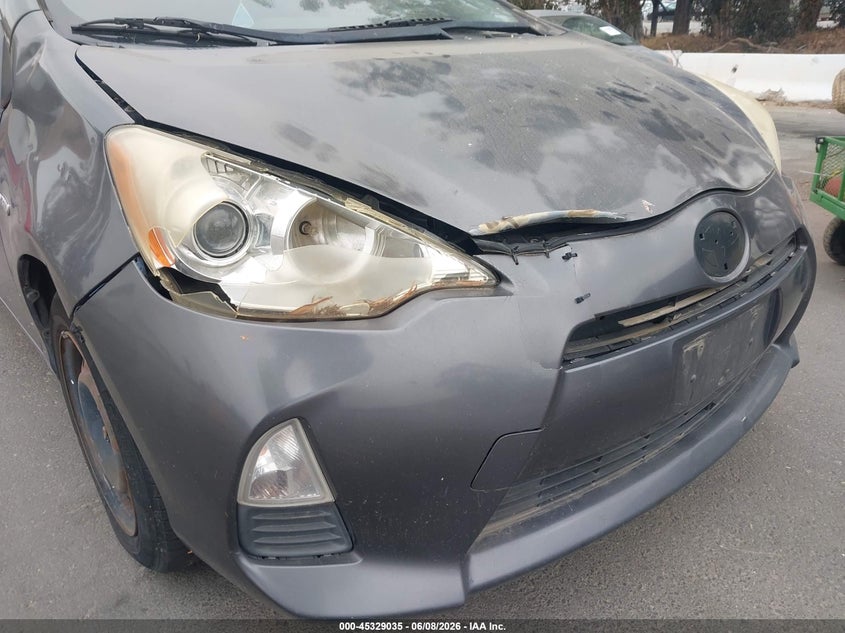 2013 Toyota Prius c VIN JTDKDTB32D1545641 IAAI salvage auction — NORMAL WEAR, Clear - Dealer Only (California), sold $425 on 2026-07-21 (photo 6)