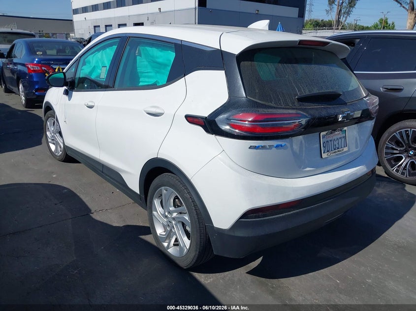2023 Chevrolet Bolt euv VIN 1G1FW6S00P4116786 IAAI salvage auction — RIGHT SIDE, Salvage Certificate (California), sold $4,550 on 2026-07-08 (photo 3)