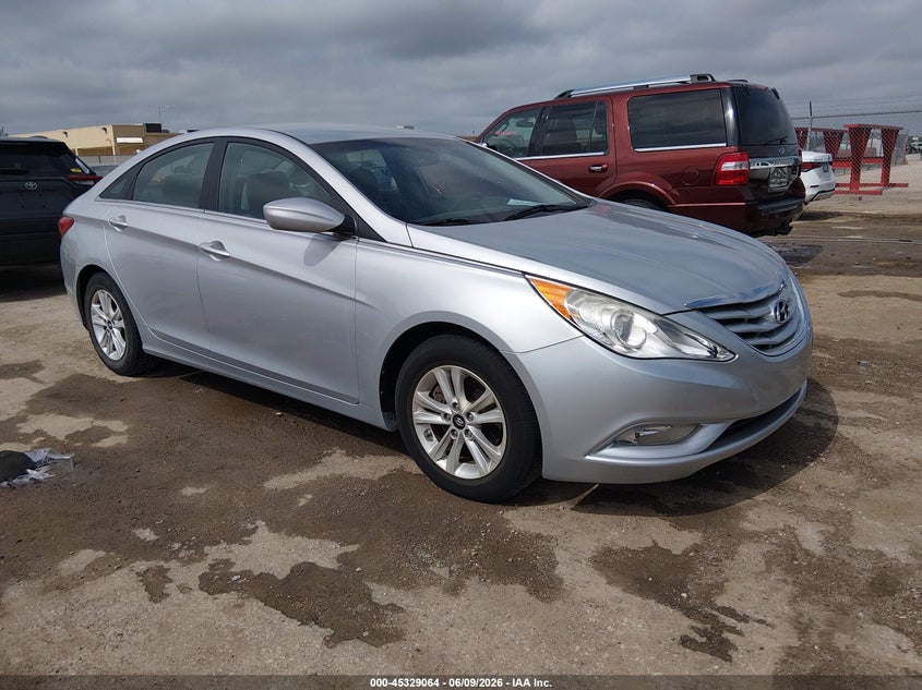 2013 Hyundai Sonata VIN 5NPEB4AC3DH723348 IAAI salvage auction — HAIL, Salvage Title, sold $2,800 on 2026-07-10 (photo 1)