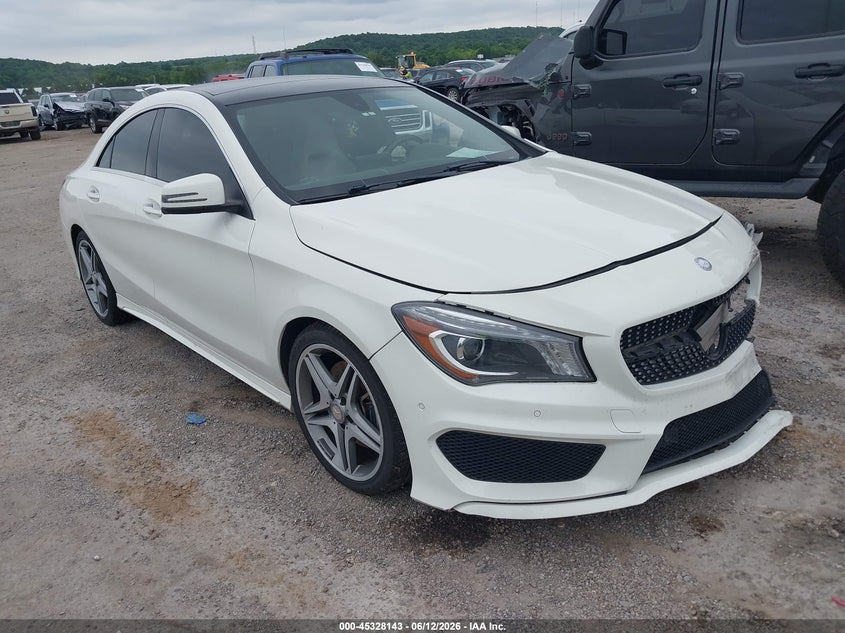 2015 Mercedes-benz Cla-klasse VIN WDDSJ4GBXFN182053 IAAI salvage auction — LEFT FRONT, Salvage Title, sold $2,025 on 2026-08-11 (photo 1)