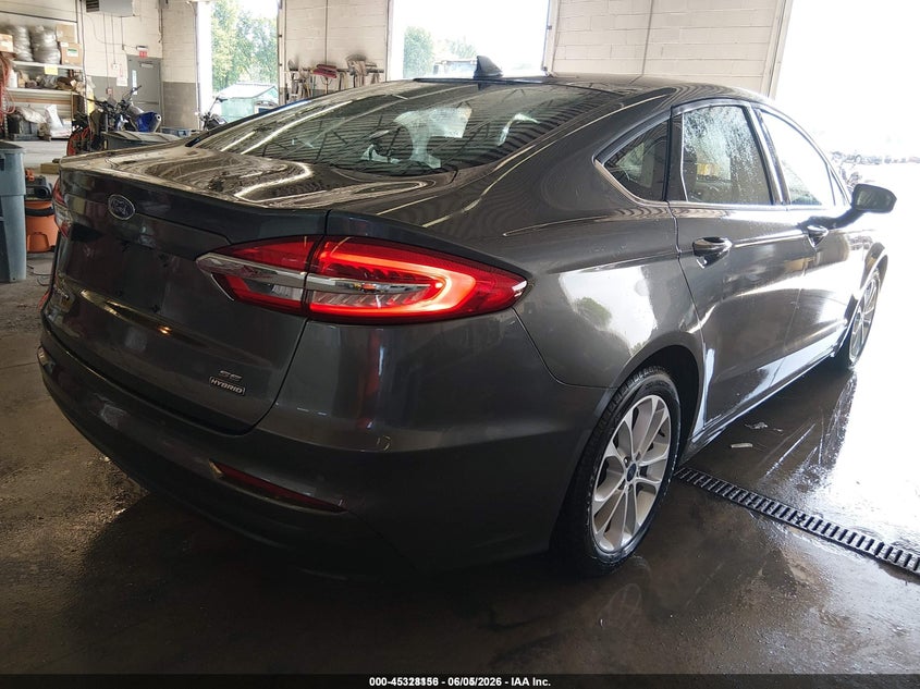 2020 Ford Fusion VIN 3FA6P0LU9LR236287 IAAI salvage auction — NORMAL WEAR, Sf97 (New York), sold $7,200 on 2026-07-23 (photo 4)