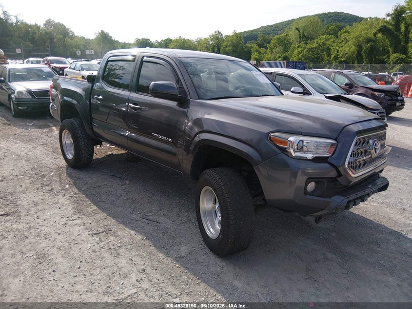 2016 Toyota Tacoma VIN 3TMCZ5AN7GM011918 — IAAI salvage auction photo