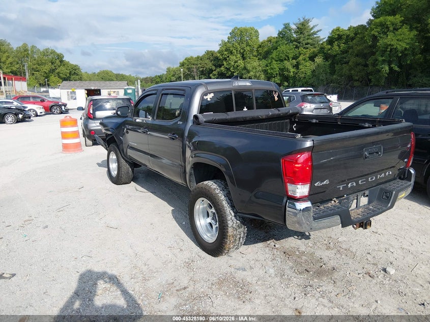 2016 Toyota Tacoma VIN 3TMCZ5AN7GM011918 IAAI salvage auction — SIDE, Salvage (Virginia), sold $9,300 on 2026-08-01 (photo 3)