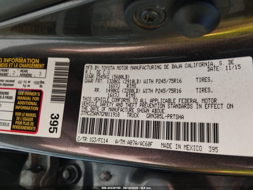 2016 Toyota Tacoma VIN 3TMCZ5AN7GM011918 IAAI salvage auction — SIDE, Salvage (Virginia), sold $9,300 on 2026-08-01 (photo 9)