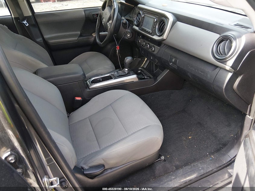 2016 Toyota Tacoma VIN 3TMCZ5AN7GM011918 IAAI salvage auction — SIDE, Salvage (Virginia), sold $9,300 on 2026-08-01 (photo 5)