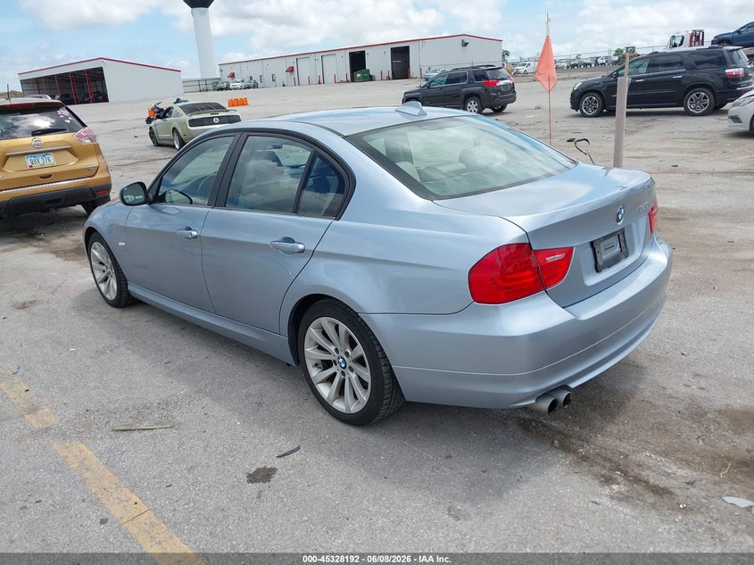2009 BMW 3 series VIN WBAPK73599A450999 IAAI salvage auction — RIGHT FRONT, Salvage (Iowa), sold $1,550 on 2026-07-21 (photo 3)