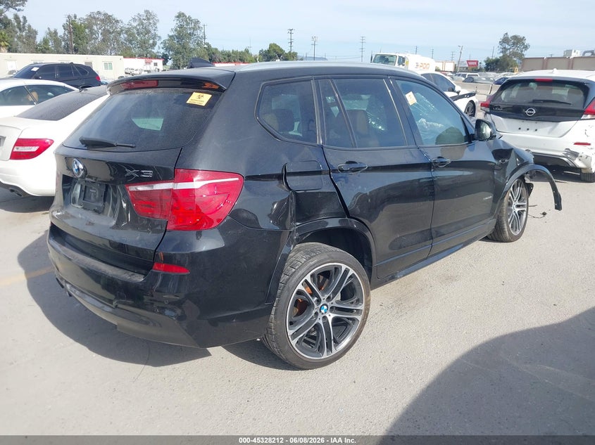 2017 BMW X3 VIN 5UXWX7C5XH0U42316 IAAI salvage auction — BIO HAZARD, Salvage Title, sold $925 on 2026-07-22 (photo 4)