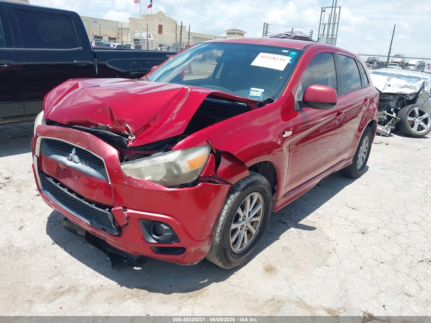 2012 Mitsubishi Outlander VIN JA4AP3AU8CZ001099 IAAI salvage auction — FRONT END, Salvage Title, sold $400 on 2026-07-13 (photo 2)