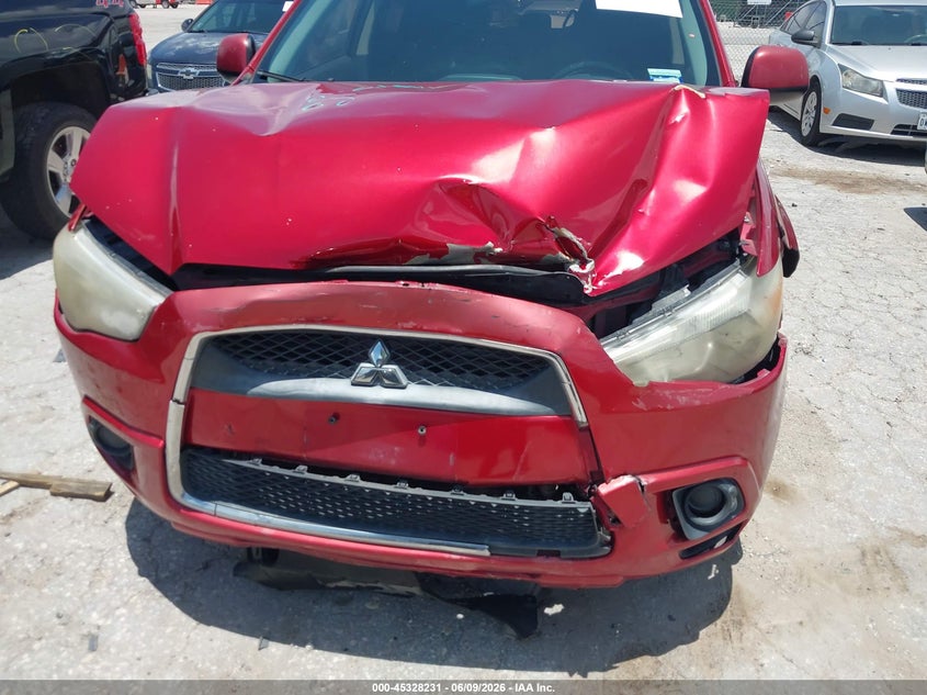 2012 Mitsubishi Outlander VIN JA4AP3AU8CZ001099 IAAI salvage auction — FRONT END, Salvage Title, sold $400 on 2026-07-13 (photo 6)