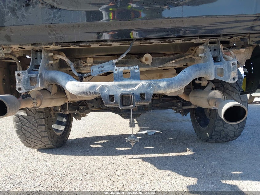 2022 Ram 1500 VIN 1C6SRFHM1NN402202 IAAI salvage auction — FRONT & REAR, Salvage Title, sold $11,900 on 2026-08-12 (photo 6)
