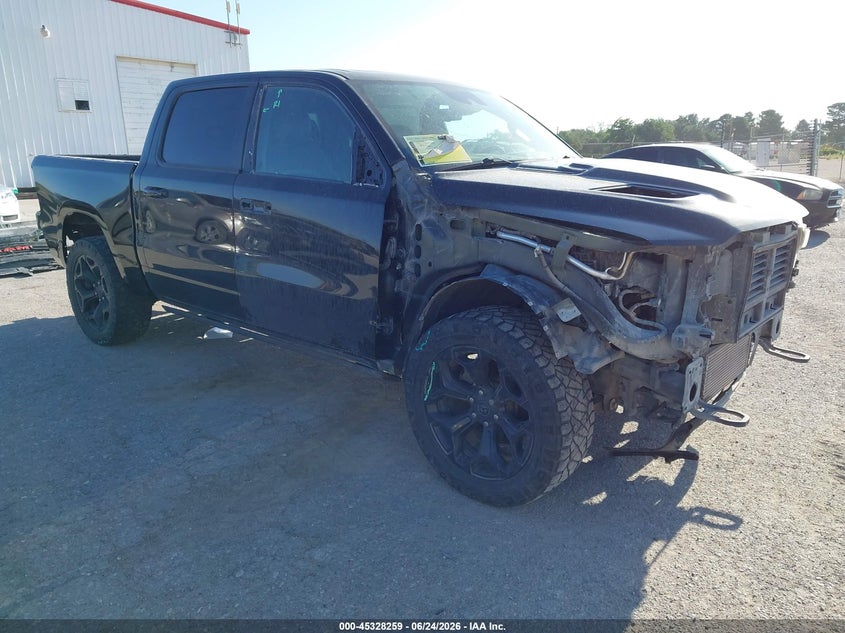 2022 Ram 1500 VIN 1C6SRFHM1NN402202 IAAI salvage auction — FRONT & REAR, Salvage Title, sold $11,900 on 2026-08-12 (photo 1)