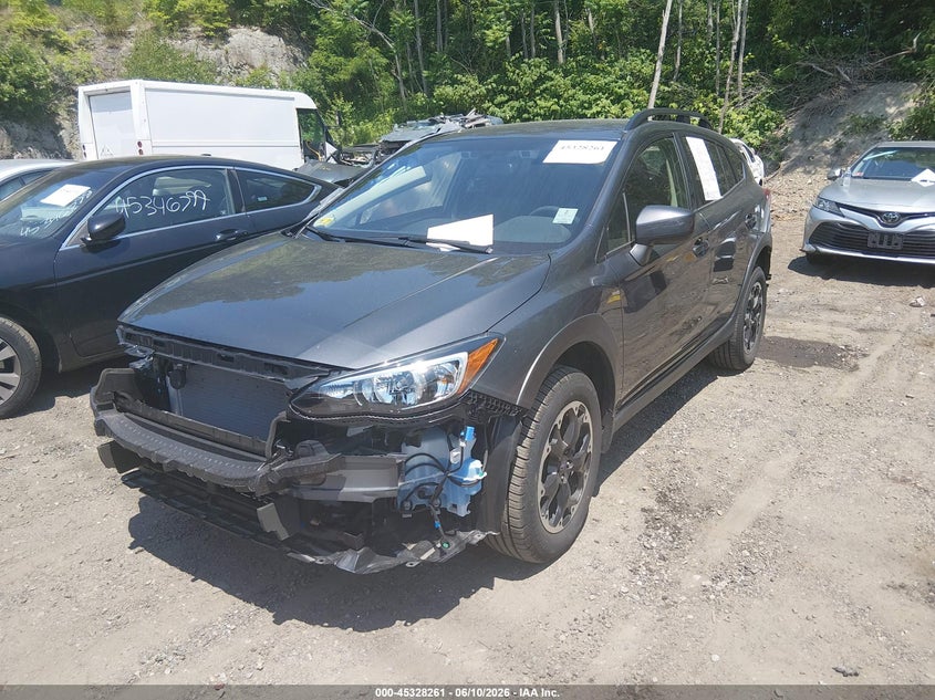 2021 Subaru Xv VIN JF2GTAPCXMH353902 IAAI salvage auction — FRONT & REAR, Salvage (Rhode Island), sold $4,950 on 2026-07-14 (photo 2)