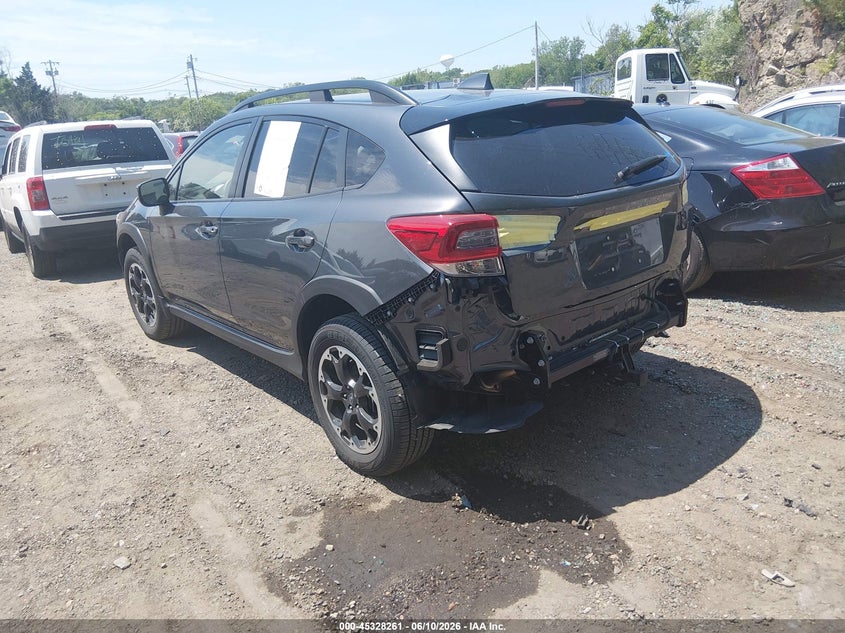 2021 Subaru Xv VIN JF2GTAPCXMH353902 IAAI salvage auction — FRONT & REAR, Salvage (Rhode Island), sold $4,950 on 2026-07-14 (photo 3)
