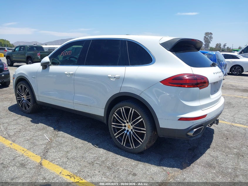 2015 Porsche Cayenne VIN WP1AF2A24FLA36567 IAAI salvage auction — NORMAL WEAR, Clear - Dealer Only (California), sold $5,650 on 2026-07-07 (photo 3)