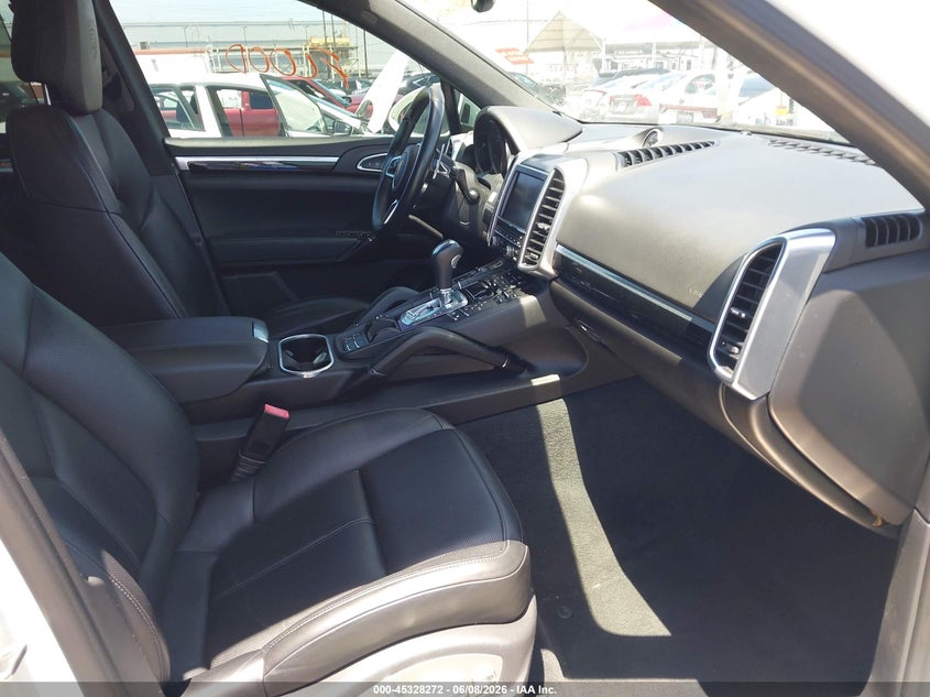 2015 Porsche Cayenne VIN WP1AF2A24FLA36567 IAAI salvage auction — NORMAL WEAR, Clear - Dealer Only (California), sold $5,650 on 2026-07-07 (photo 5)