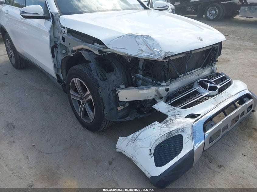 2019 Mercedes-benz Glc VIN WDC0G4KB5KF660241 IAAI salvage auction — FRONT END, Salvage (Virginia), sold $7,500 on 2026-08-02 (photo 6)