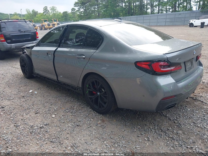 2023 BMW 5er VIN WBA13BJ03PCN10290 IAAI salvage auction — FRONT END, Salvage Title, sold $18,100 on 2026-08-02 (photo 3)
