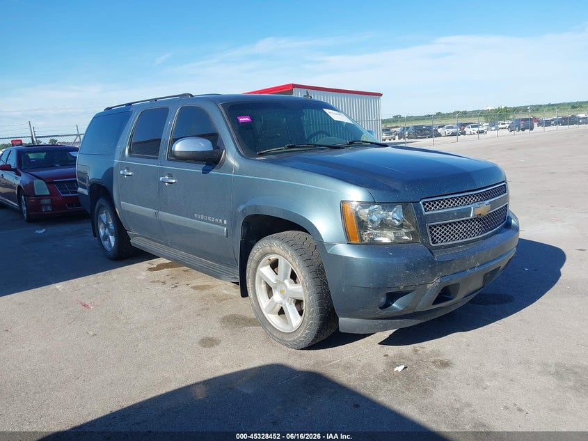 2008 Chevrolet Suburban 1500 VIN 3GNFK16358G182305 — IAAI salvage auction photo