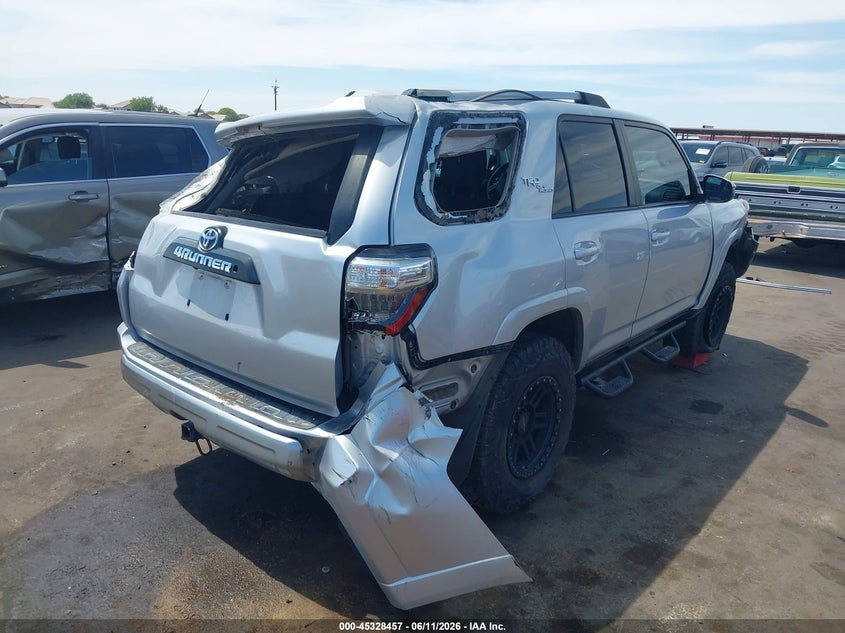 2017 Toyota 4runner VIN JTEBU5JR1H5438317 IAAI salvage auction — REAR END, Salvage (Arizona), sold $6,925 on 2026-07-14 (photo 4)