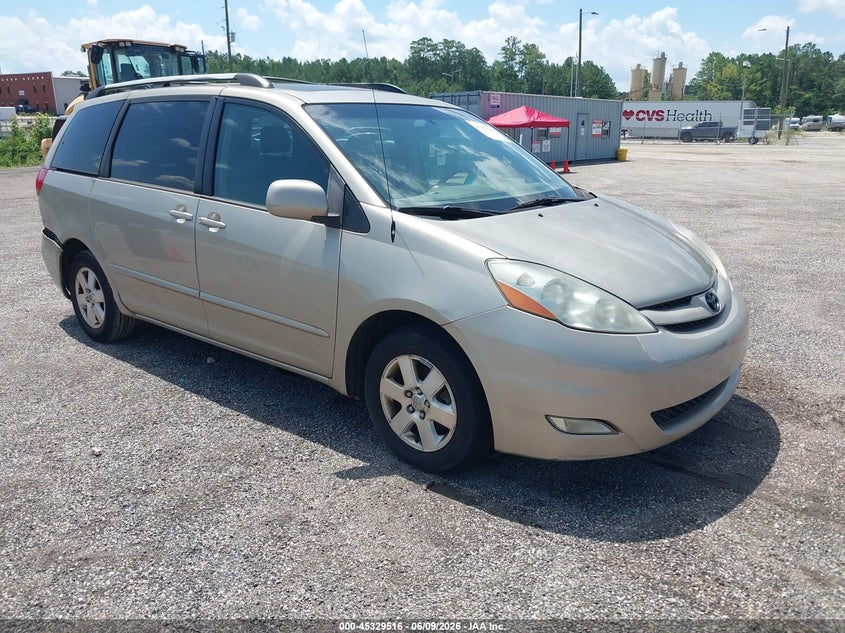 2008 Toyota Sienna VIN 5TDZK22C48S107808 IAAI salvage auction — NORMAL WEAR, Clear (Alabama), sold $525 on 2026-07-15 (photo 1)