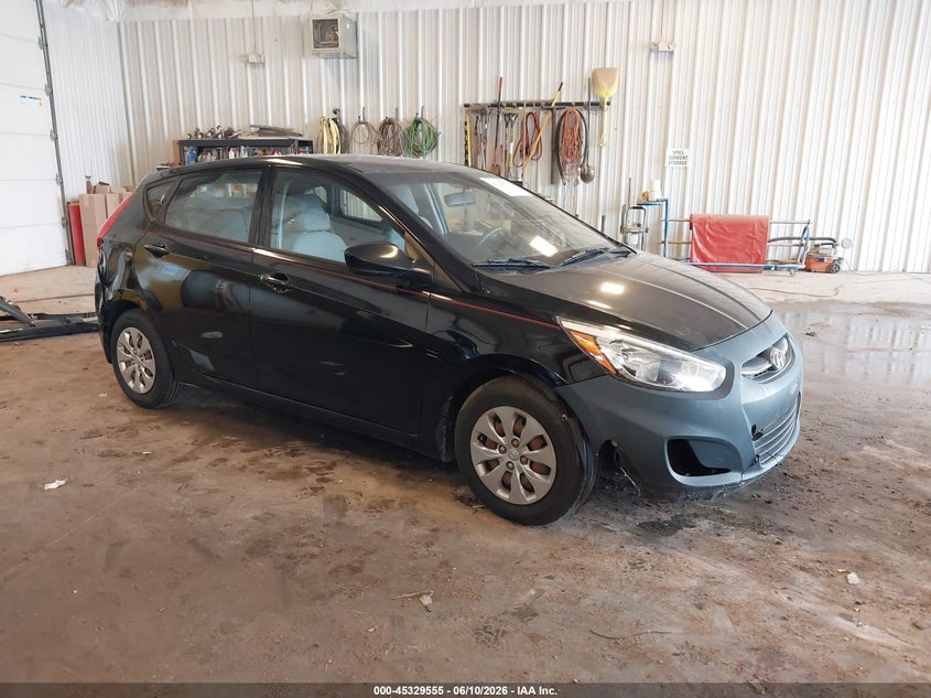 2015 Hyundai Accent VIN KMHCT5AE9FU220438 IAAI salvage auction — NORMAL WEAR, Clear (Michigan), sold $400 on 2026-07-28 (photo 1)